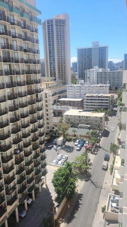 הונולולו Waikiki Condo 2 Bedrooms 2 Bathrooms With 1 Free Parking Space מראה חיצוני תמונה