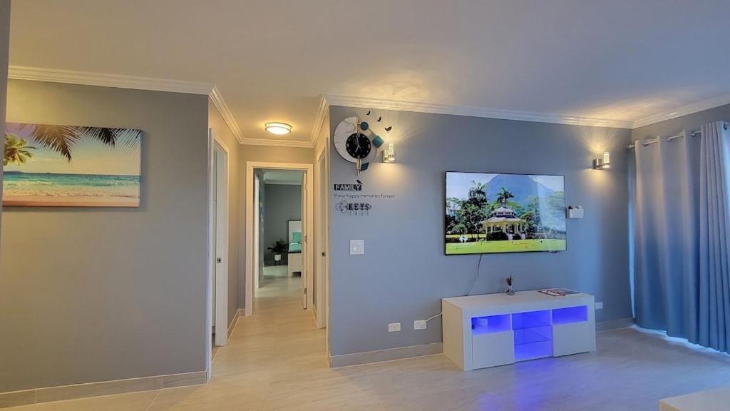 הונולולו Waikiki Condo 2 Bedrooms 2 Bathrooms With 1 Free Parking Space מראה חיצוני תמונה